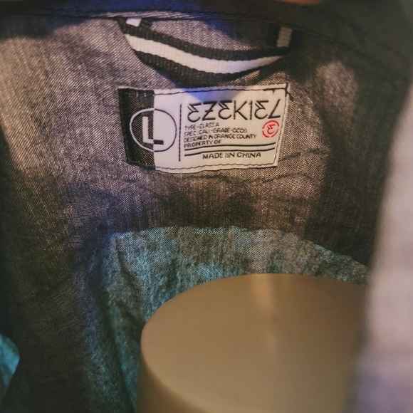 Bozeman Short Sleeve Woven Shirt - Picture 8 of 11